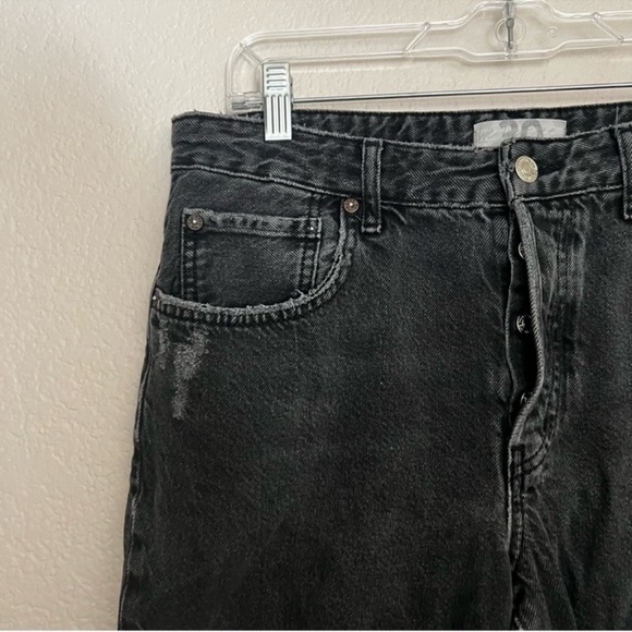 Free People Good Times Relaxed Skinny Jeans in Black Size: 30 - Picture 5 of 15